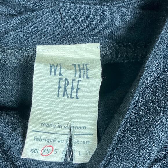 We The Free Womens Shirt Black Mock Neck Keyhole Cropped Long Sleeve XS - Picture 6 of 11